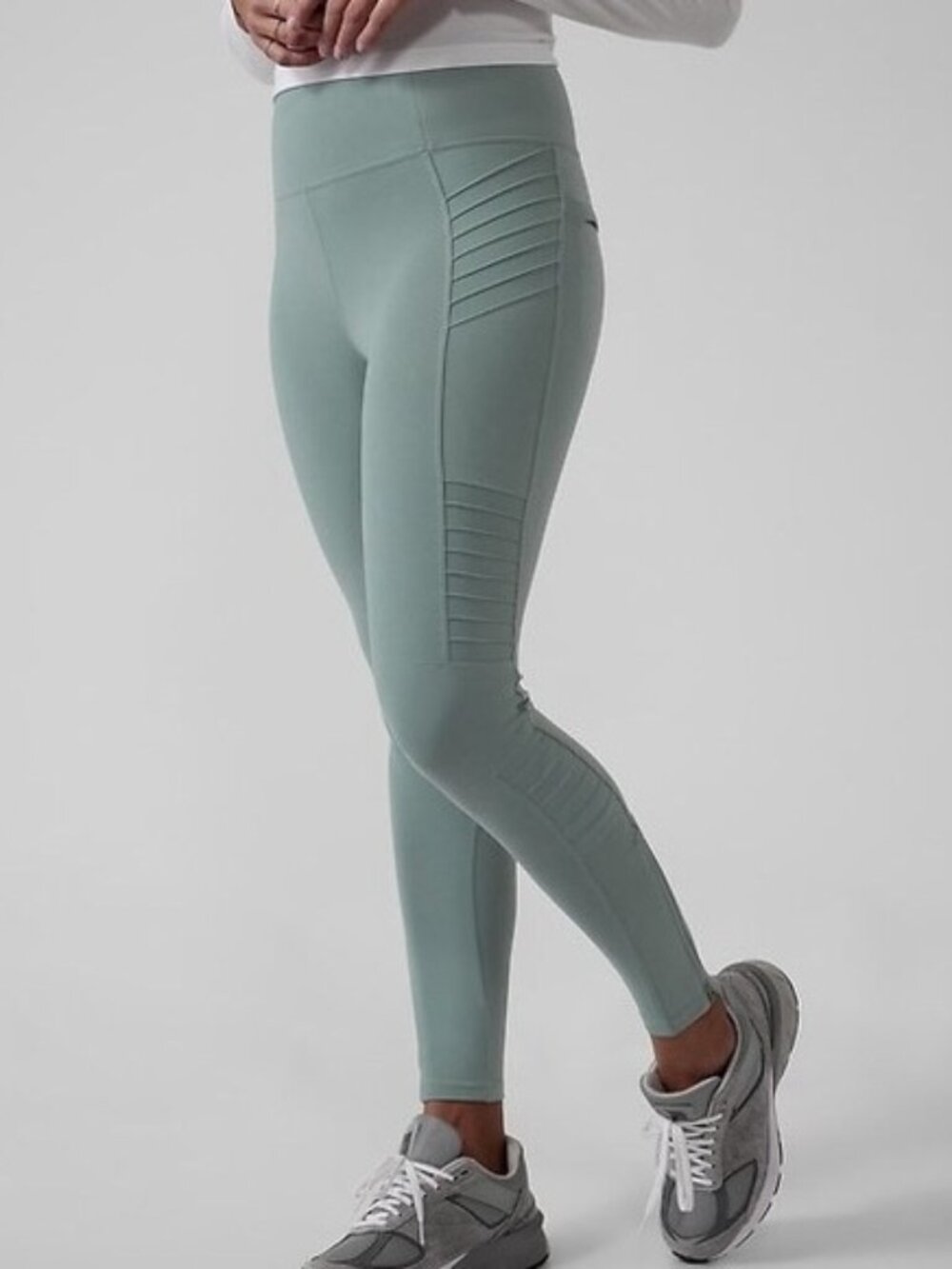 Athleta Delancey Moto Tight Leggings Womens Medium Green Zip Pockets Casual I01